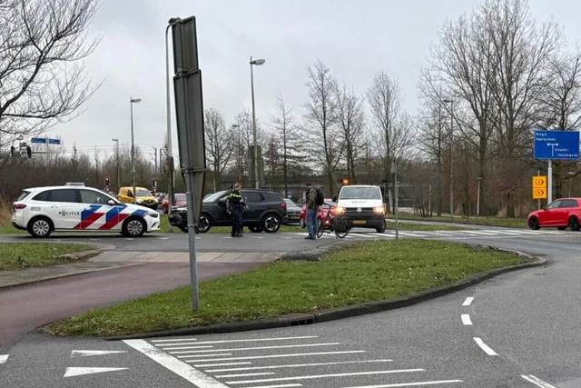 Oversteek Het Lint bij rotonde De Tol